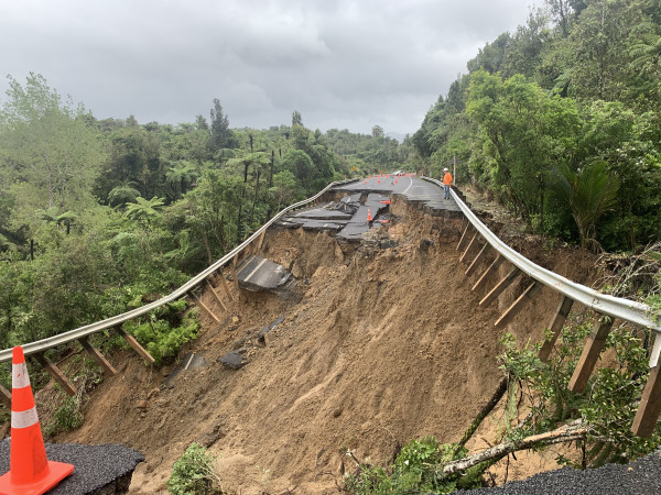 Joyful News: State Highway 25A Will Reopen in the Coromandel in Time for Christmas, Bringing Prosperity to 1093 Tairua Whitianga Road